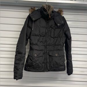 Eddie‎ Bauer women’s, 80% Down Jacket.